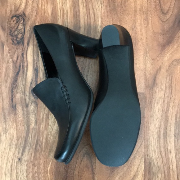 NWOT Franco Sarto 2.75 inch stacked block heel loafer-styled pump - Picture 7 of 8